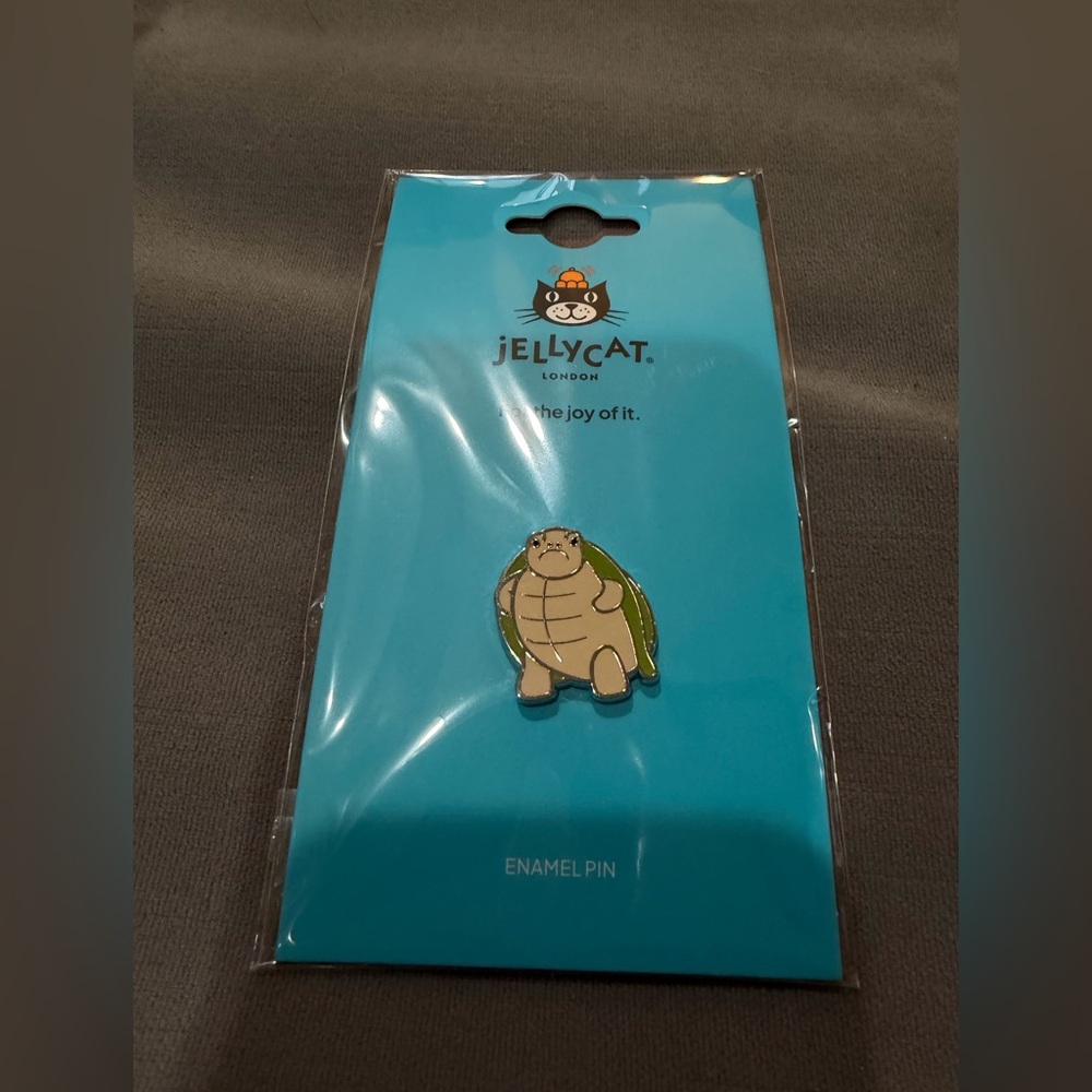 Jellycat Official Merchandise Timmy Turtle Enamel Pin‎ NEW